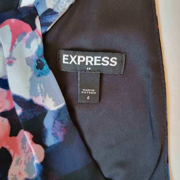 Express Halter Floral Summer Dress Size 4 - Picture 4 of 5